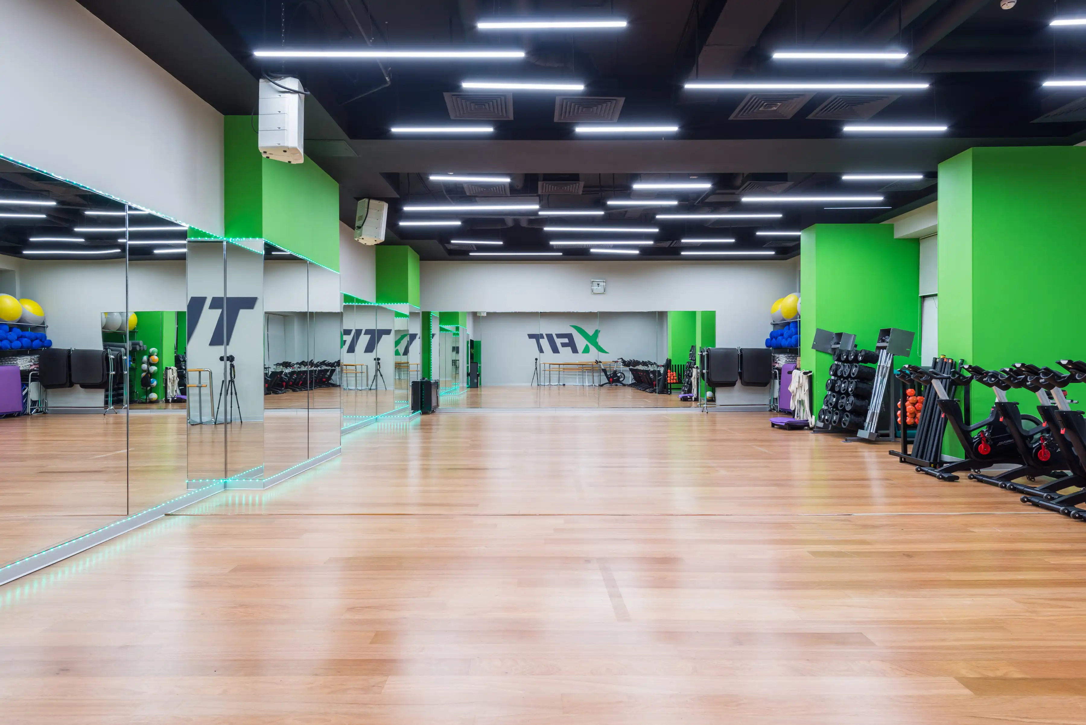 Залы групповых программ