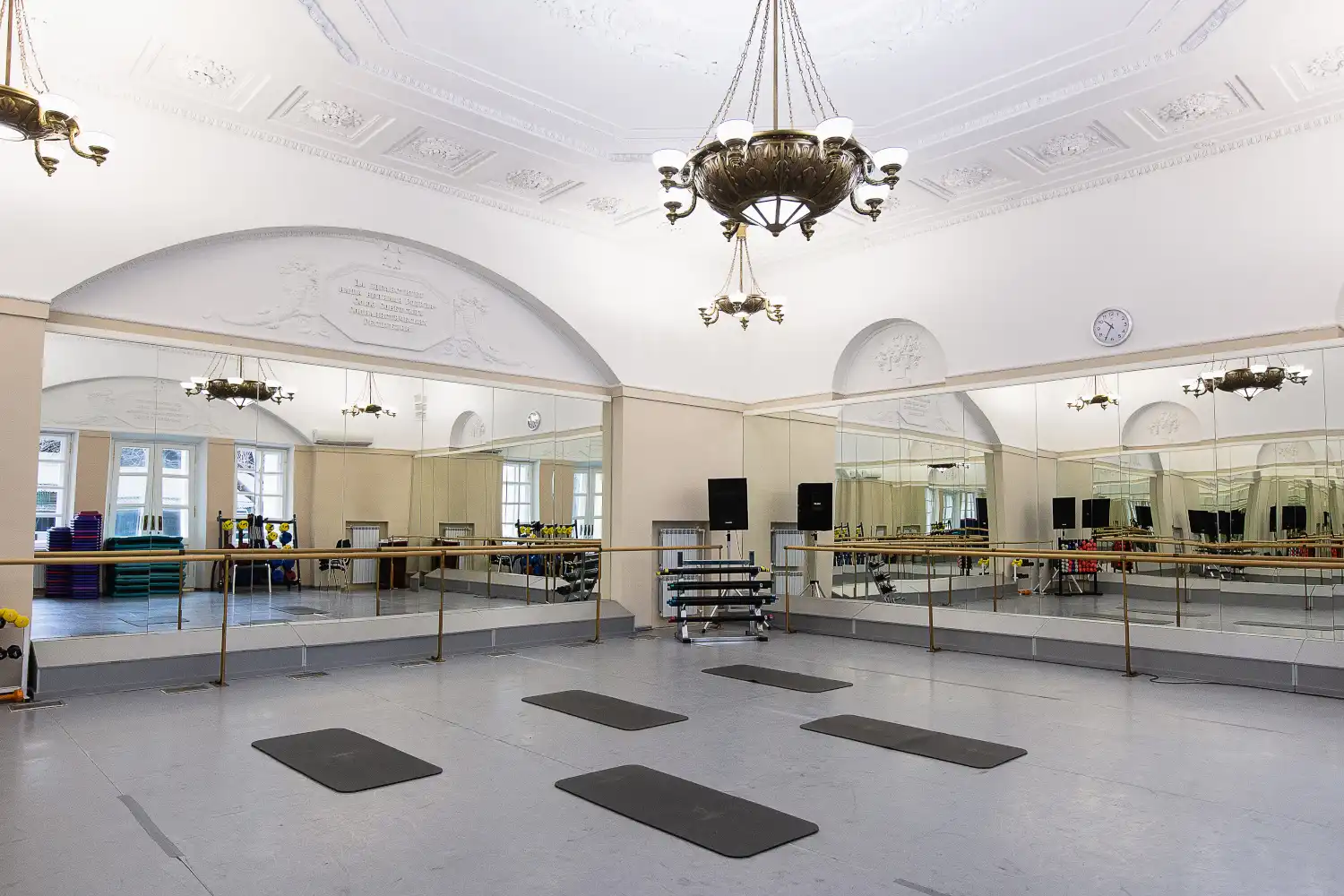 Зал групповых программ